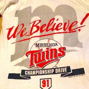 ⚾️ Minnesota Twins, 1991 Championship Drive We Believe short slv Size SM/ Med